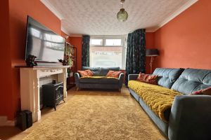 Lounge- click for photo gallery